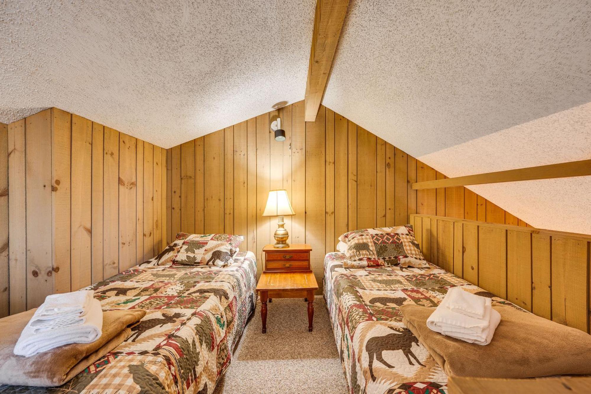 All-Season Conway Condo With Gas Grill! North Conway Exterior photo