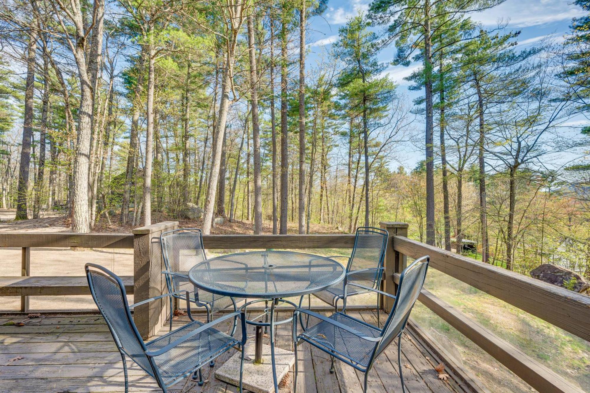 All-Season Conway Condo With Gas Grill! North Conway Exterior photo